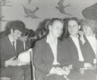 schl_10002z.JPG (48845 bytes)