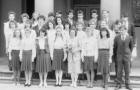 schl_o_001.JPG (155979 bytes)